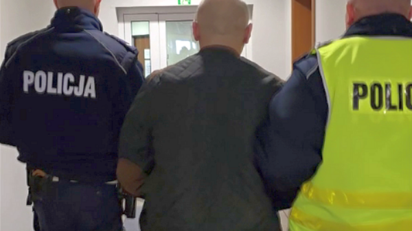 Prudnik: Zuchwała kradzież laptopa z recepcji. 43-latek zatrzymany