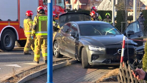 Zderzenie trzech samochodów w Gogolinie. Jedna osoba ranna trafiła do szpitala