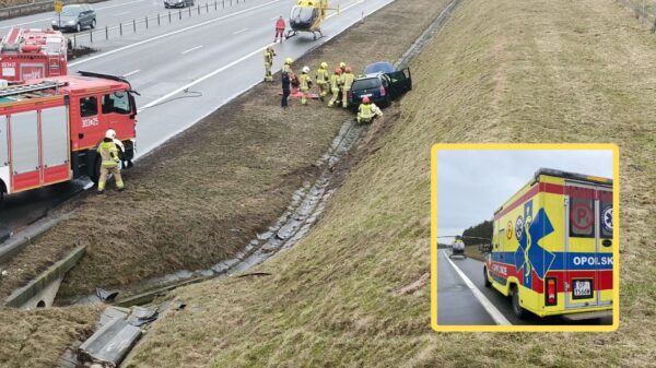 Dachowanie na A4 pod Opolem. LPR lądował na 226 km w kierunku Katowic. Dwie osoby ranne