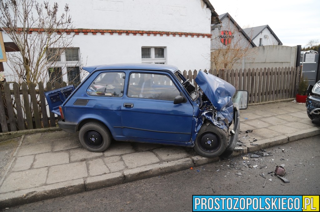 wypadek 126p. wypadek fiacika, fiacik wypadek, 126p wypadek, mały fiat, wypadek, maluch wypadek, wypadek malucha 126p, Opole wypadek fiata 126p,