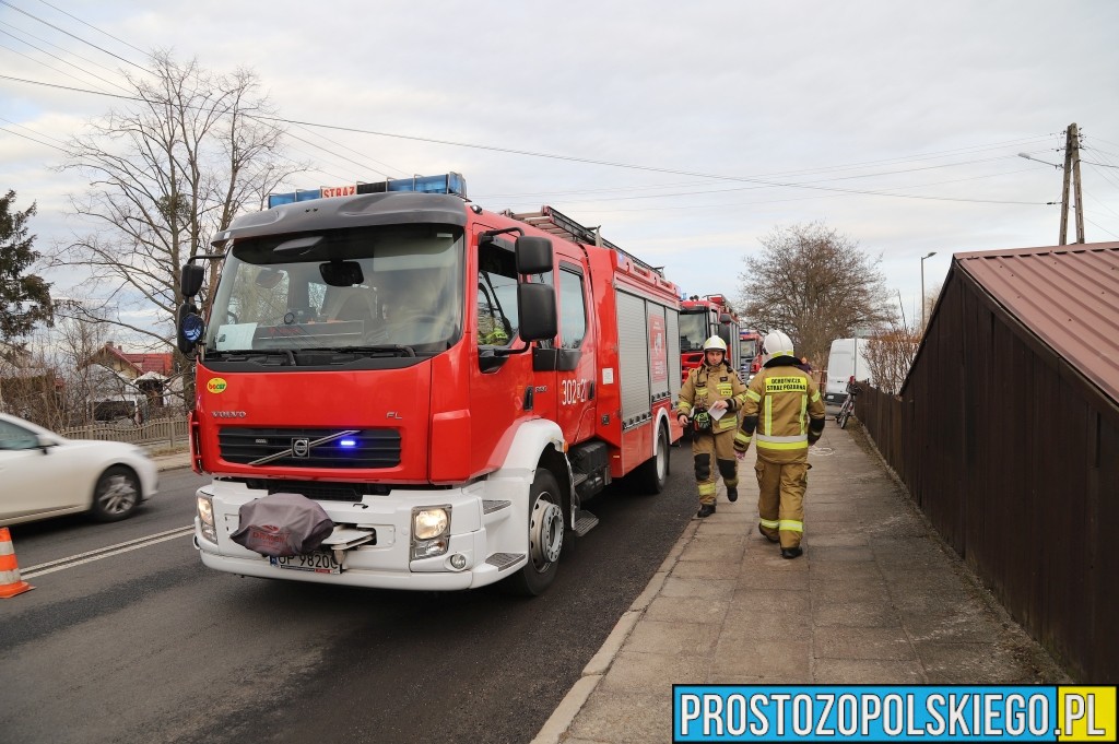wypadek 126p. wypadek fiacika, fiacik wypadek, 126p wypadek, mały fiat, wypadek, maluch wypadek, wypadek malucha 126p, Opole wypadek fiata 126p,