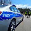 81-latka bez prawa jazdy zatrzymana w Kobylicach. Policję zaniepokoił brak zderzaka