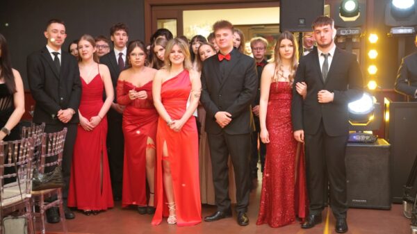 Studniówka TEB Edukacja Opole 2026 w Restauracji Salomon. Polonez, wzruszenia i zabawa do rana