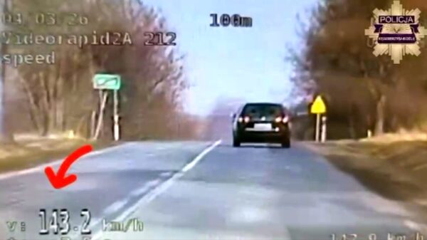 Pierwsi kierowcy stracili prawo jazdy za przekroczenie prędkości poza terenem zabudowanym