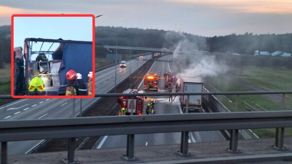 Pożar ciężarówki na A4 w kierunku Wrocławia. Płonęła naczepa z pralkami
