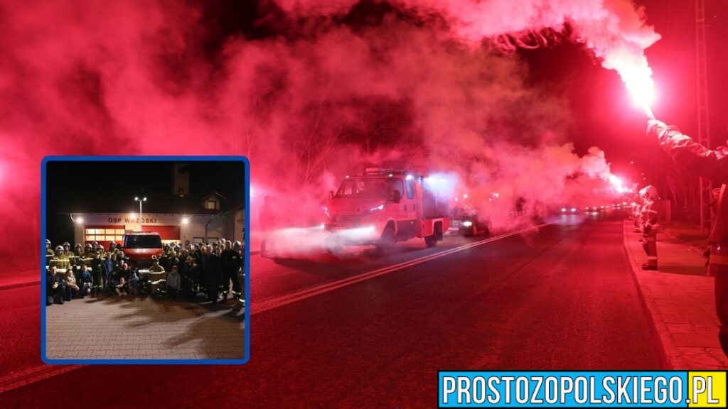 Nowy wóz dla OSP Wrzoski. Uroczyste powitanie z udziałem mieszkańców i strażaków