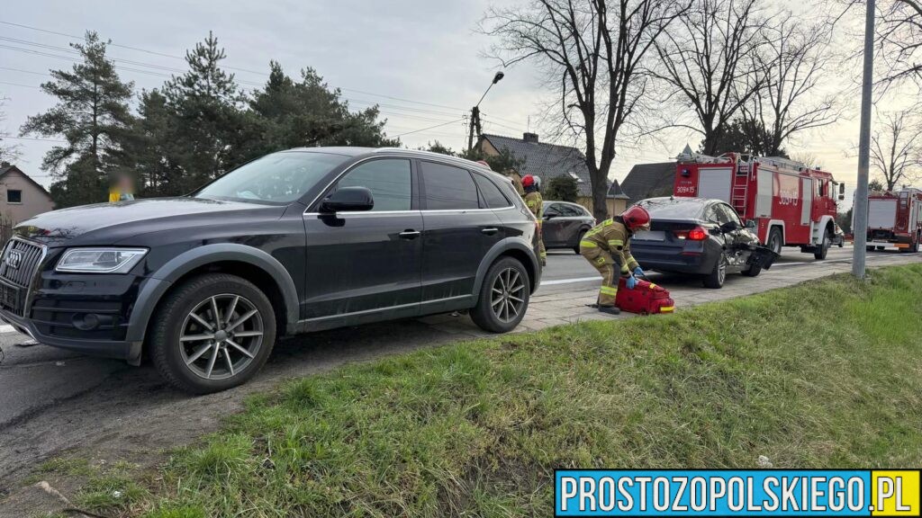 Wypadek na ul. Strzeleckiej w Opolu. Zderzenie BMW i Audi, wśród uczestników dzieci