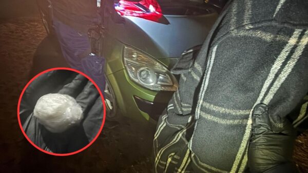 Nocna interwencja na parkingu w Kluczborku. 50-latek zatrzymany z amfetaminą