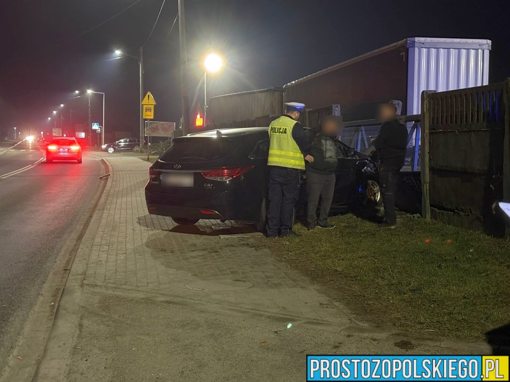 Pościg w Większycach. Uciekający kierowca staranował radiowóz i uderzył w inne auto. Okazało się...