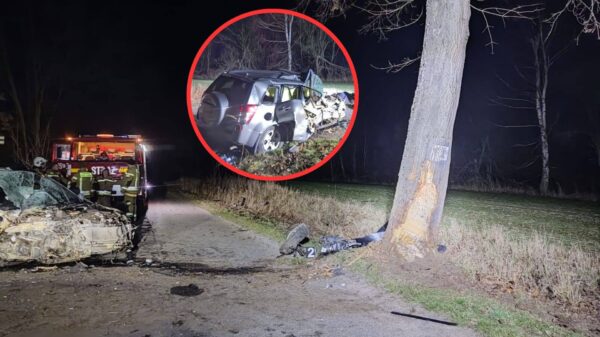 Tragiczny wypadek między Piotrówką a Łaziskami. Nie żyje 16-letni pasażer. Policjanci wyjaśniają okoliczność