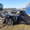 Groźny wypadek na A4 pod Grodkowem. Auto uderzyło w ciężarówkę i dachowało, lądował śmigłowiec LPR