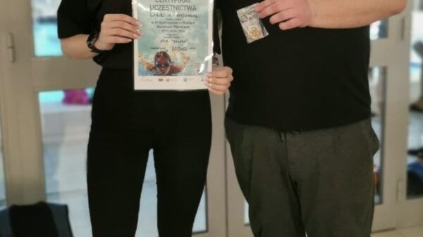 Namysłów: Policjantka przepłynęła ponad 10 kilometrów podczas „Otyliady”! Teraz pobiegnie maraton w Rzymie