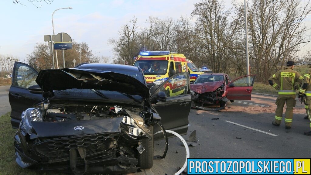 Wypadek na ul. Wrocławskiej w Opolu. Zderzenie dwóch aut przy moście nad Kanałem Ulgi