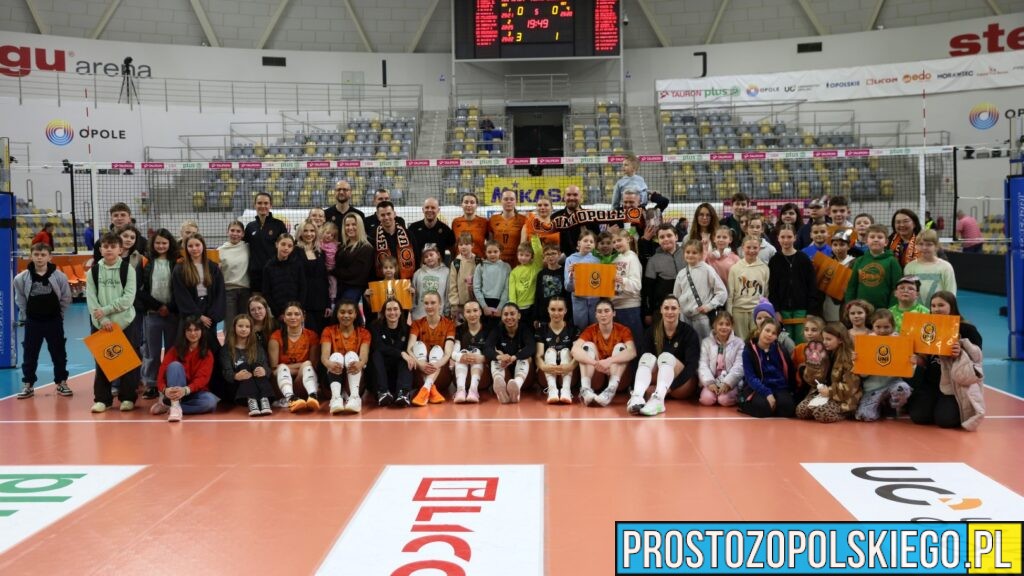 Uni Opole – Moya Radomka Radom 3:1