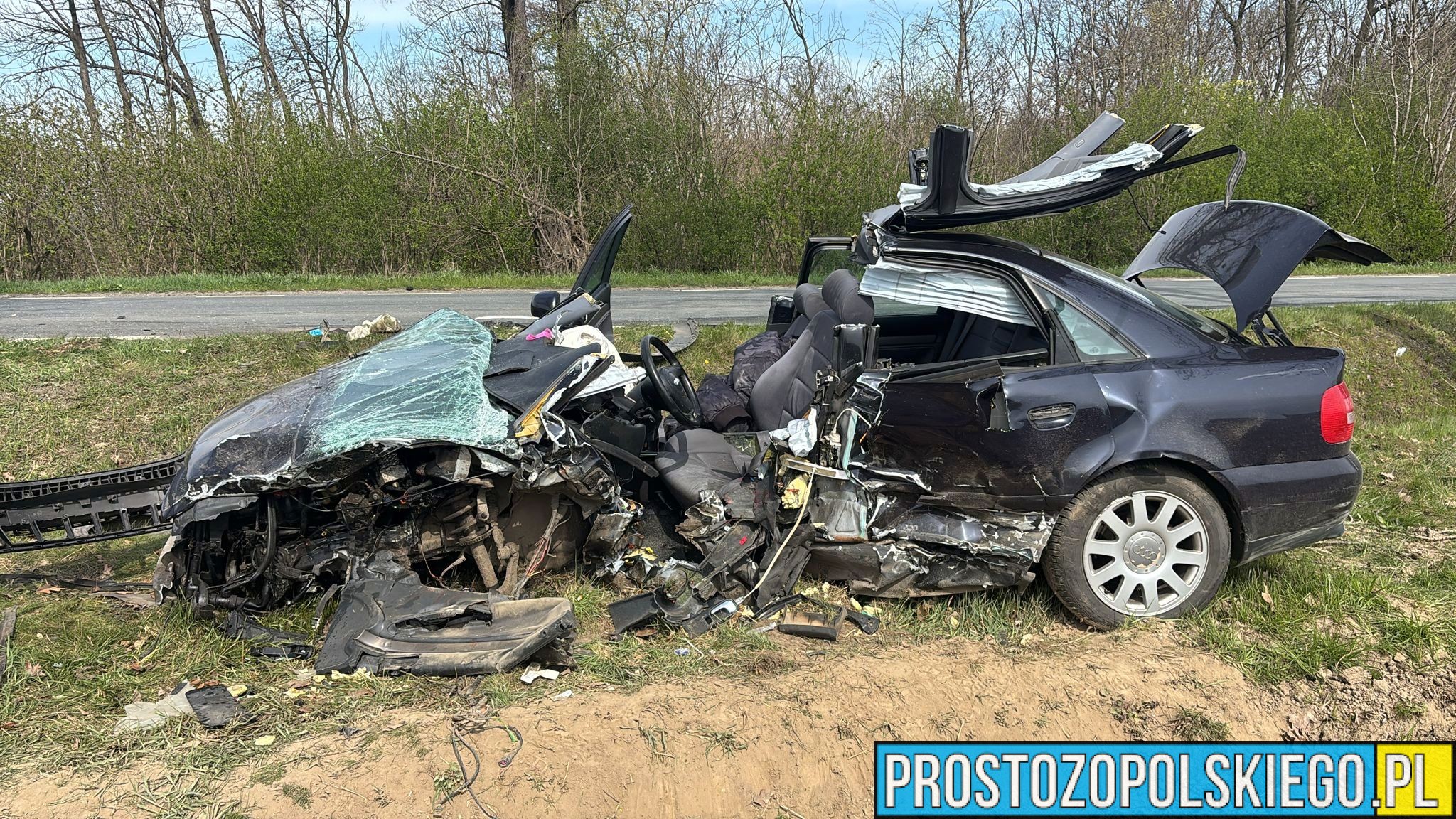 Wypadek drogowy między Grądami a Goświnowicami. Trzy osoby ranne w tym dzeicko. Na miejscu lądował śmigłowiec LPR