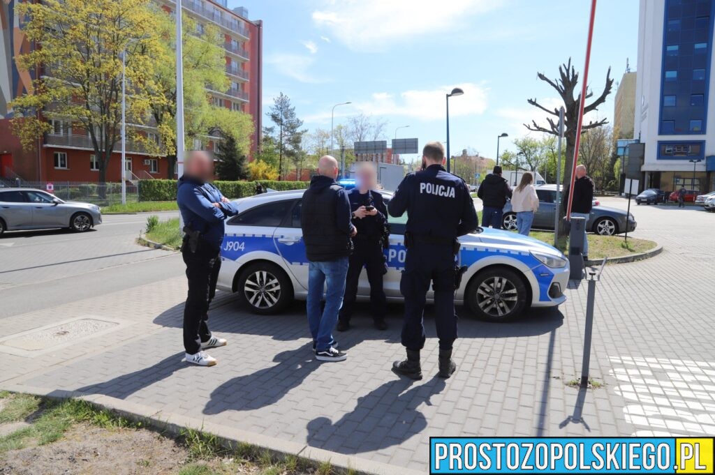 nożownik na&nbsp;kampusie, nożownik na&nbsp;akademikach w&nbsp;opolu, akademiki nożownik , mężczyzna z&nbsp;nożem na&nbsp;terenie uniwersytetu opolskiego, 