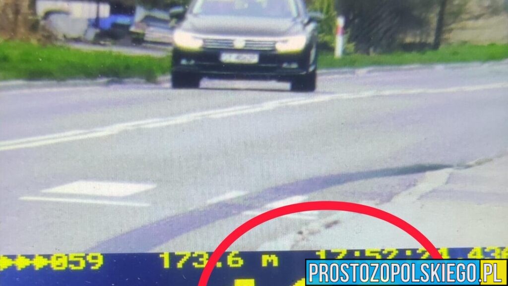109 km/h w terenie zabudowanym. Kierowca stracił prawo jazdy w Kielczy