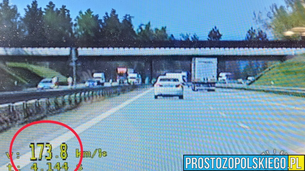 173 km/h na A4 i brak prawa jazdy. 21-latek zatrzymany z BMW przez grupę „Speed”