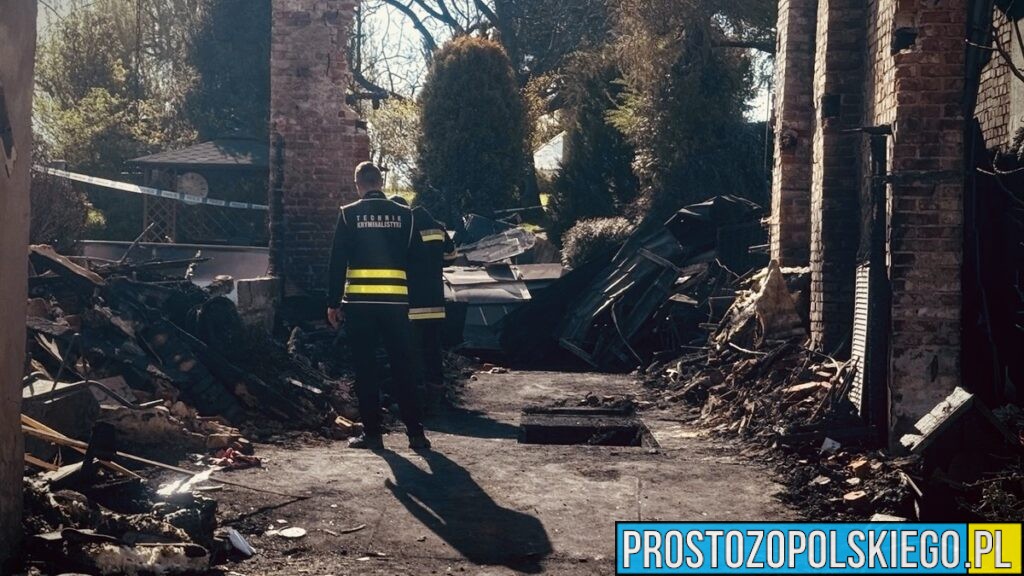 Nocny pożar budynków w Grzędzinie. Trwa ustalanie przyczyn