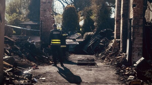 Nocny pożar budynków w Grzędzinie. Trwa ustalanie przyczyn