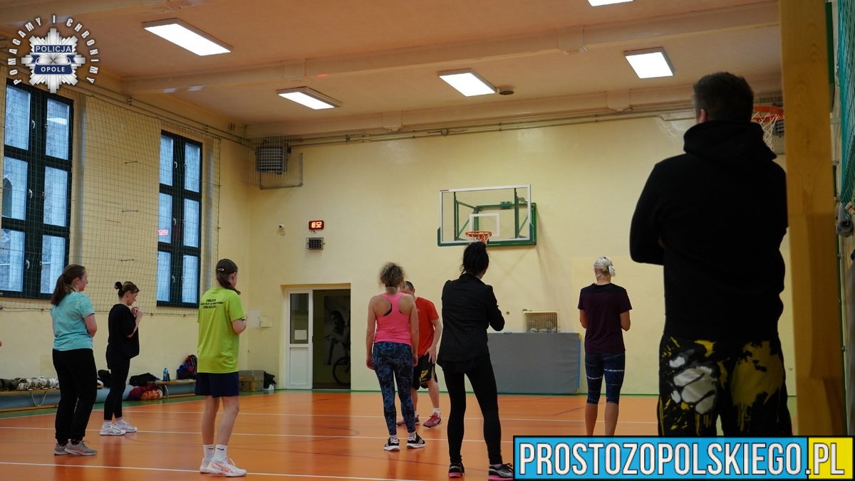 kurs samoobrony dla&nbsp;kobiet, kurs dla&nbsp;kobiet, obrona, samoobrona, samoobrona dla&nbsp;kobiet, kurs, kurs dla&nbsp;kobiet,