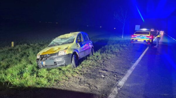 Dachowanie na DK94 w Łosiowie. 18-latka mogła być pod wpływem alkoholu