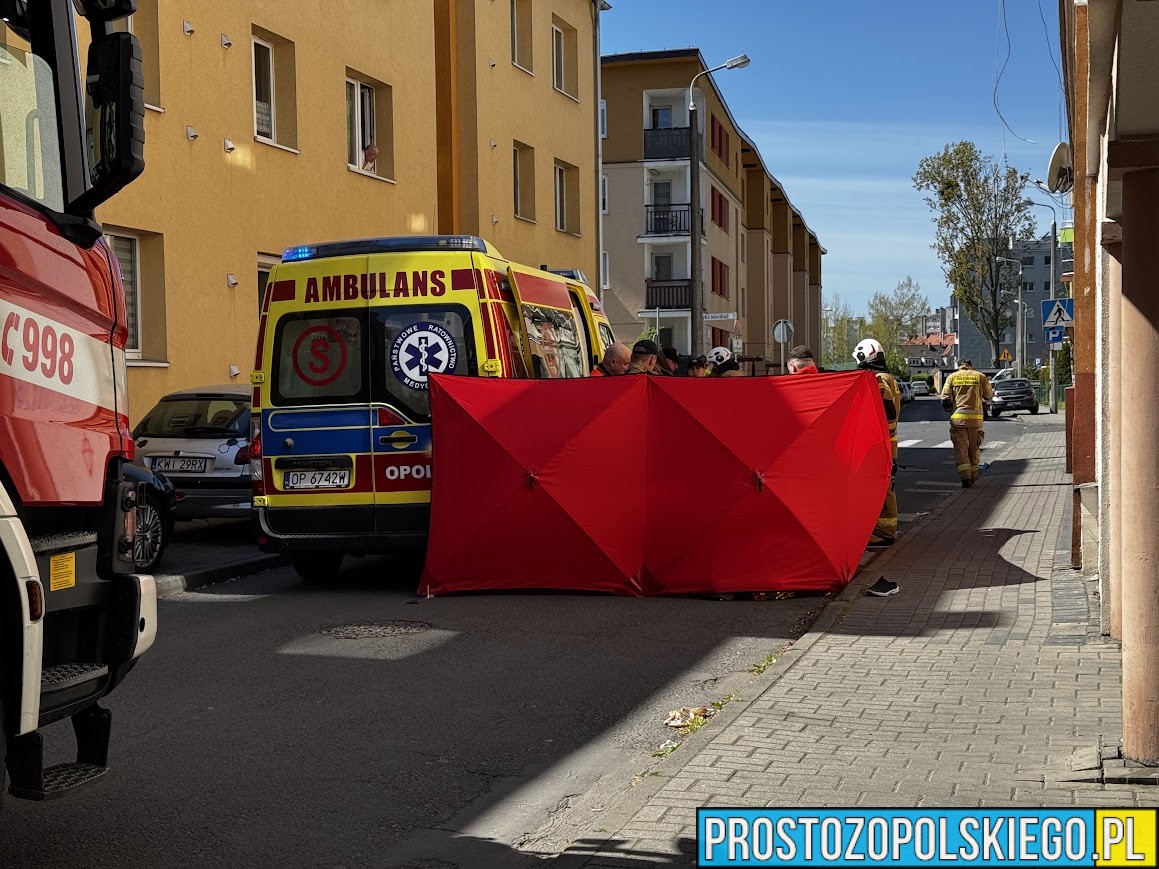Nagłe zatrzymanie krążenia w Opolu. Świadek ruszył z pomocą na ul. Niedurnego