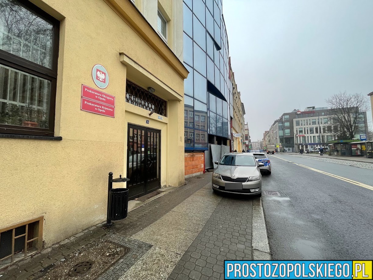 Tymczasowy areszt za usiłowanie zabójstwa. 44-latka zaatakowała matkę nożem w gminie Prószków