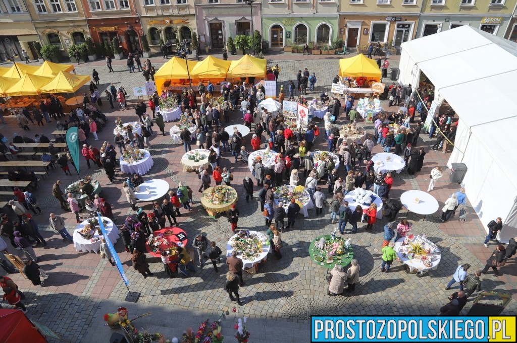 śniadanie wielkanocne w&nbsp;opolu, wielkanoc w&nbsp;opolu, śniadanie opole, wielkanoc na&nbsp;rynku w&nbsp;opolu, uroczyste śniadanie wielkanocne, wielkanoc na&nbsp;rynku w&nbsp;opolu,