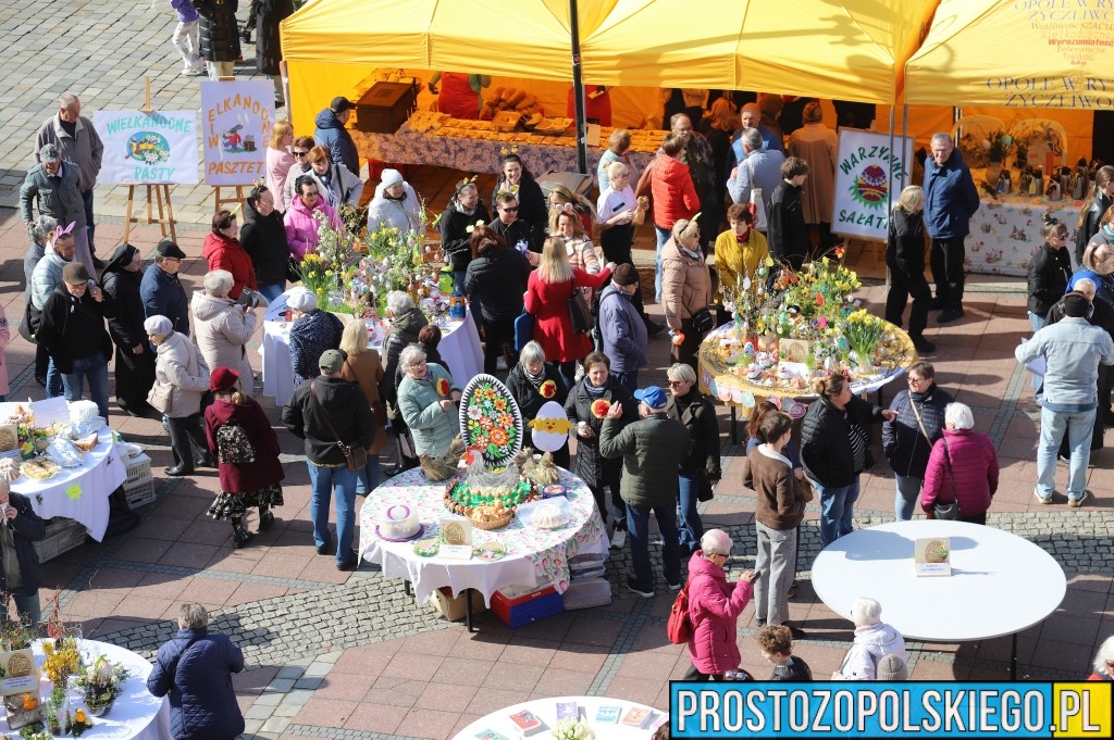 śniadanie wielkanocne w&nbsp;opolu, wielkanoc w&nbsp;opolu, śniadanie opole, wielkanoc na&nbsp;rynku w&nbsp;opolu, uroczyste śniadanie wielkanocne, wielkanoc na&nbsp;rynku w&nbsp;opolu,