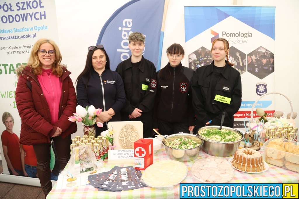 śniadanie wielkanocne w&nbsp;opolu, wielkanoc w&nbsp;opolu, śniadanie opole, wielkanoc na&nbsp;rynku w&nbsp;opolu, uroczyste śniadanie wielkanocne, wielkanoc na&nbsp;rynku w&nbsp;opolu,