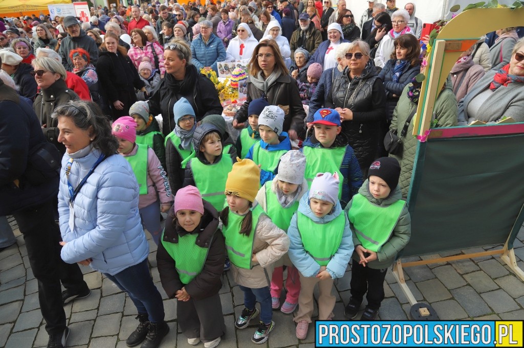 śniadanie wielkanocne w&nbsp;opolu, wielkanoc w&nbsp;opolu, śniadanie opole, wielkanoc na&nbsp;rynku w&nbsp;opolu, uroczyste śniadanie wielkanocne, wielkanoc na&nbsp;rynku w&nbsp;opolu,