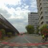 Potrącenie rowerzysty na głównym rondzie w Opolu. Kierowca mercedesa odjechał z miejsca zdarzenia(WIDEO)