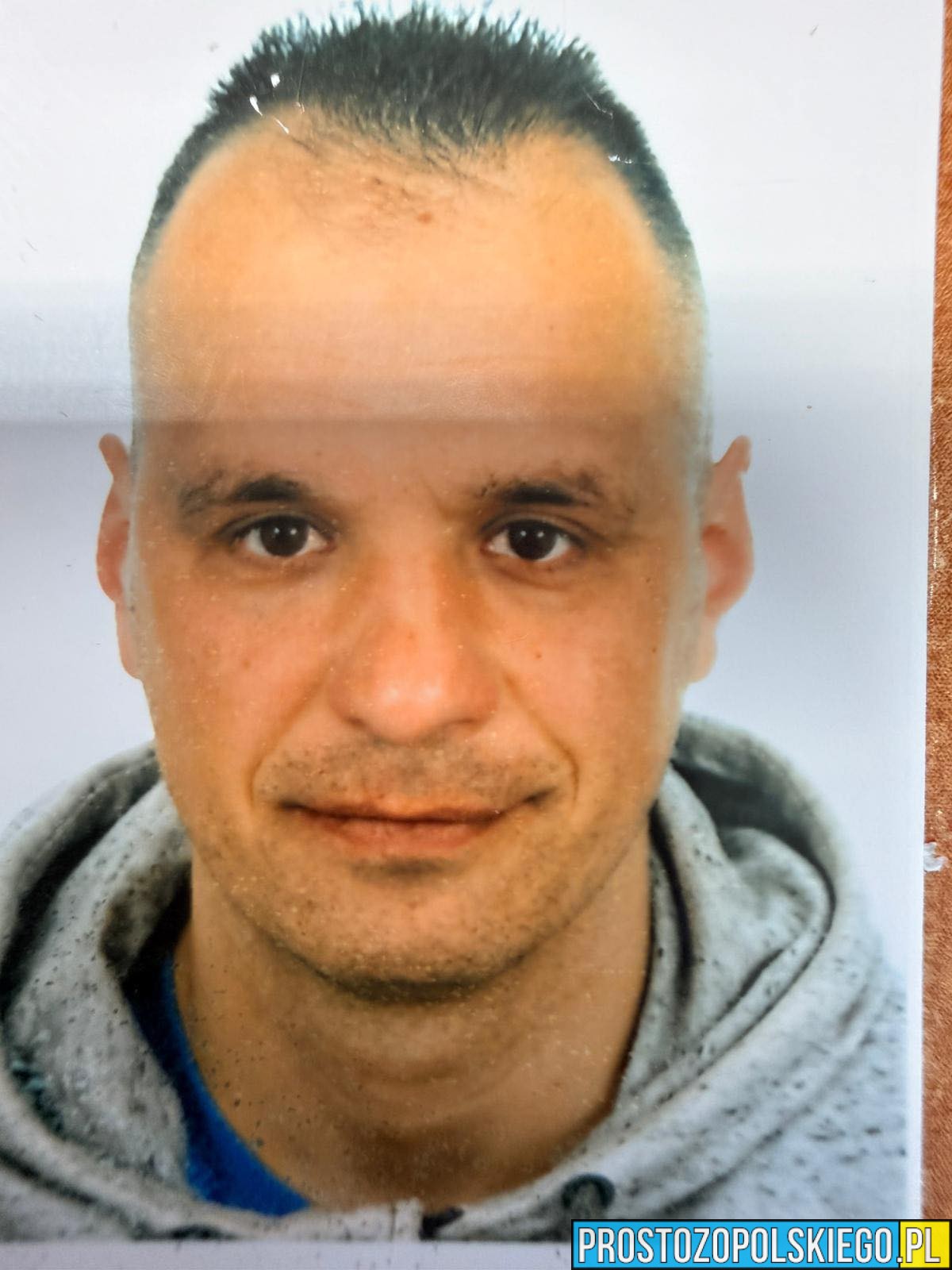 Policja poszukuje zaginionego 45-letniego Łukasza Szołdry