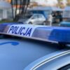 77-latka leżała bez pomocy po złamaniu biodra. Pomogli sąsiedzi, strażacy i policjanci