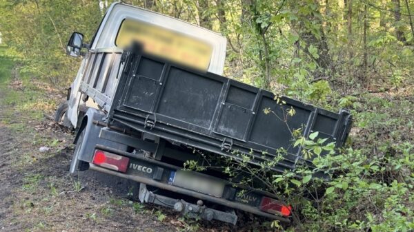 Ponad 2,5 promila, brak prawa jazdy i kradzież auta. 31-latek odpowie przed sądem