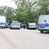 Policyjna akcja na parkingu ZUS w Opolu. Zatrzymano kierowcę Mini Coopera (Wideo)