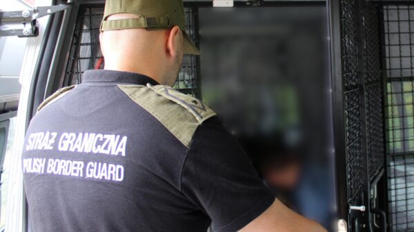 Dwaj obywatele Ukrainy wydaleni z Polski. Otrzymali zakazy wjazdu do strefy Schengen na 10 i 6 lat