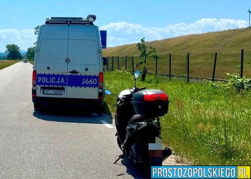 63-latek na skuterze przejechał na czerwonym świetle. Miał ponad 2 promile alkoholu