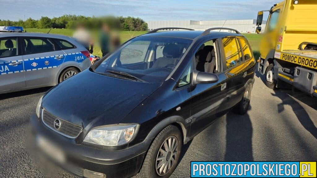 Ruszył w kilkusetkilometrową trasę mając blisko 2 promile alkoholu. Zatrzymali go policjanci ze Strzelec Opolskich