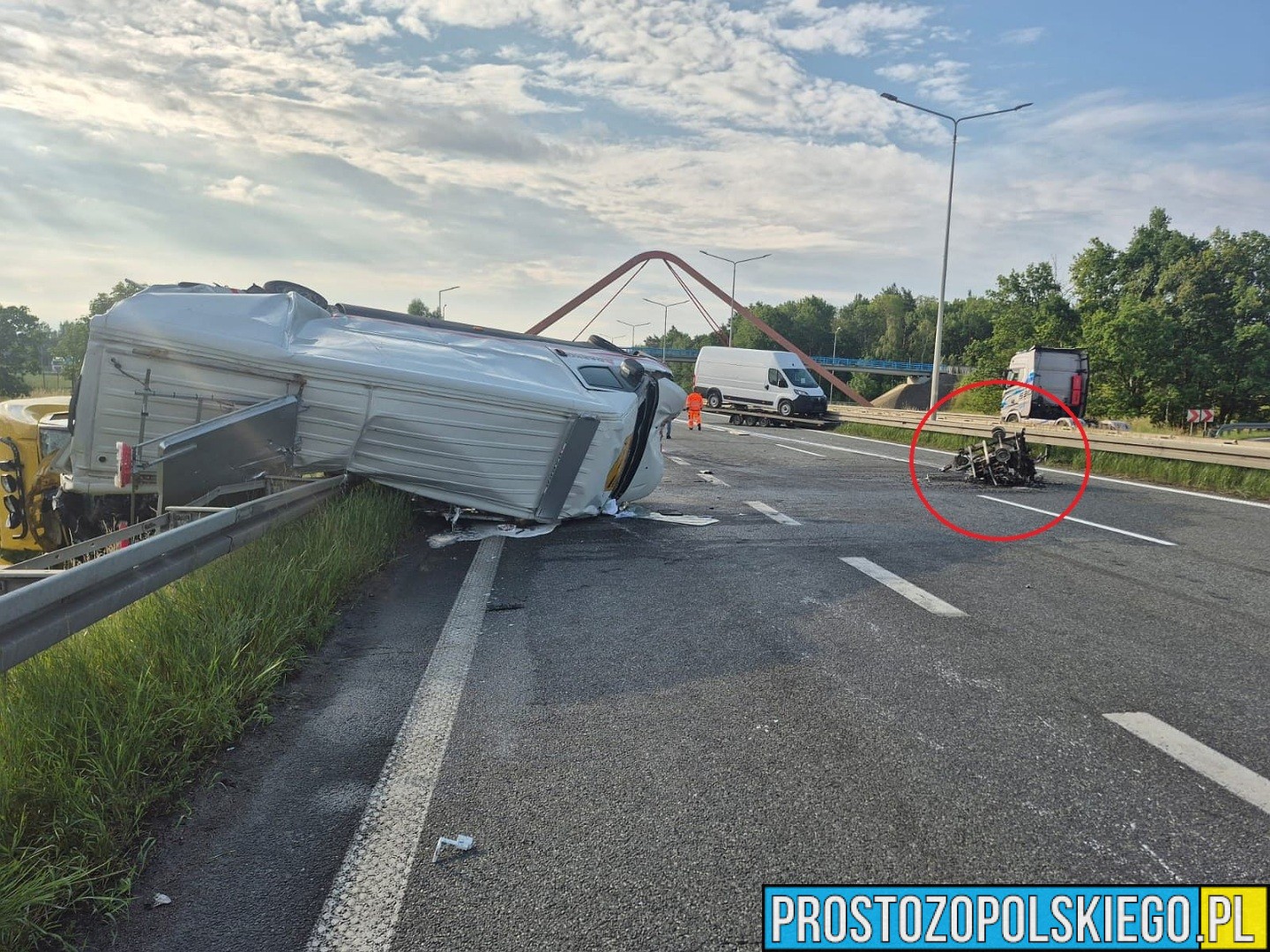 Śmiertelny wypadek na A4. Nie żyje 29-letni pracownik obsługi autostrady