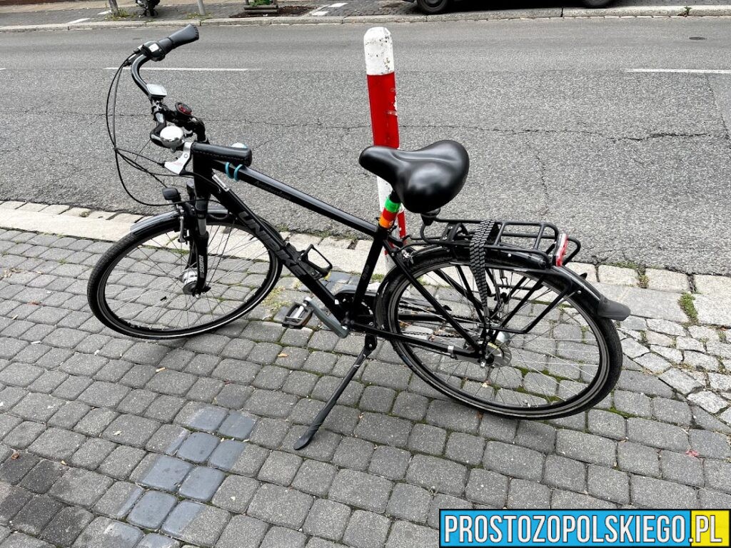 Potrącenie rowerzysty w Schodni. Do wypadku doszło na przejeździe rowerowym