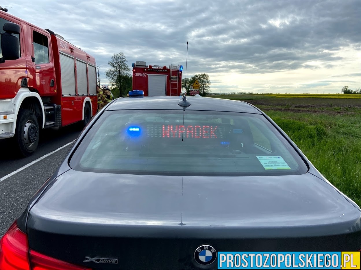 Zdarzenie drogowe w Kędzierzynie-Koźlu. 88-letnia pasażerka trafiła do szpitala
