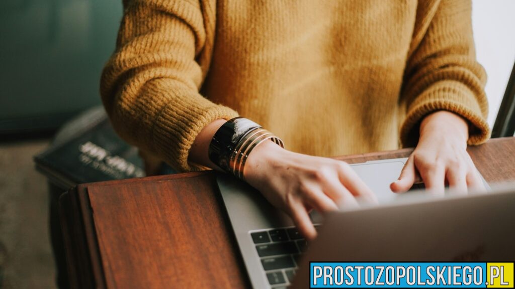 Nauka online - dlaczego warto inwestować w edukację cyfrową?