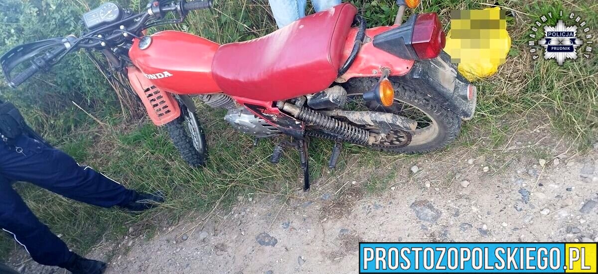 Trzy osoby na motocyklu, w tym 4-letnie dziecko. Kierowca bez uprawnień i kasków