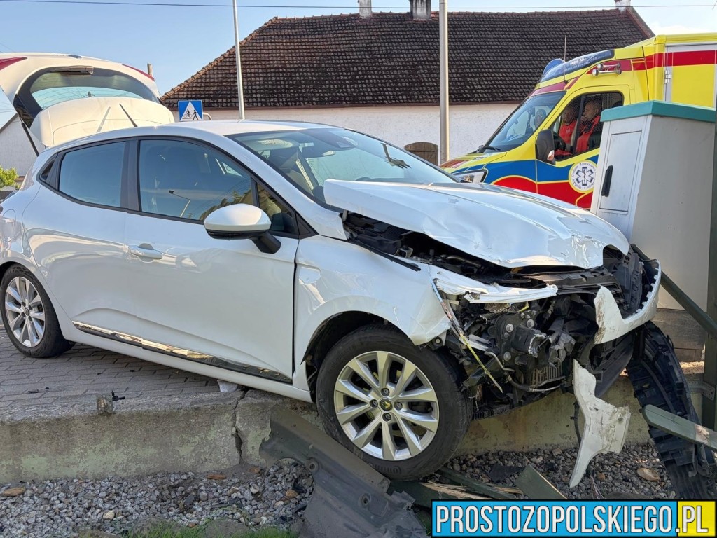 Groźny wypadek na DK46. Ranne zostało 12-letnie dziecko i jedna osoba dorosła.