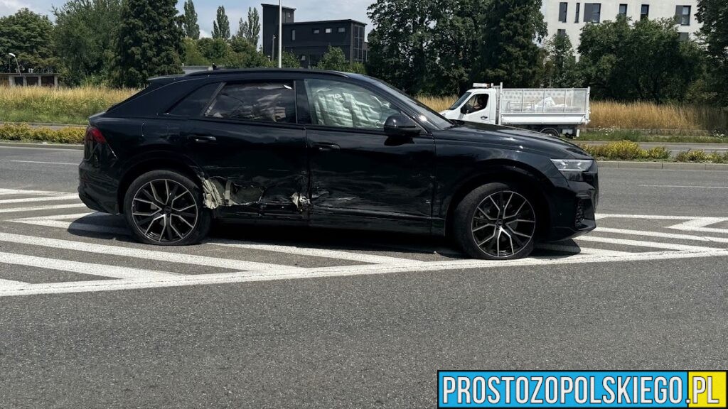 System eCall powiadomił służby o wypadku w Opolu(WIDEO)