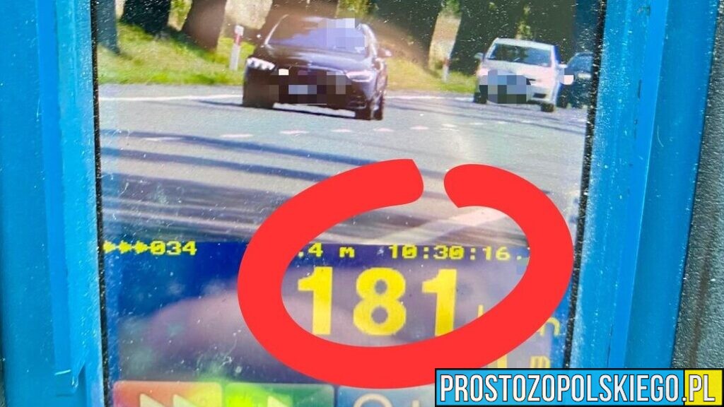 Pędził 181 km/h przy ograniczeniu do 90 km/h. 42-latek stracił prawo jazdy i dostał 5000 zł mandatu