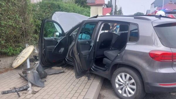 Wypadek w Pawłowiczkach. Nie ustąpiła pierwszeństwa, dwie kobiety trafiły do szpitala