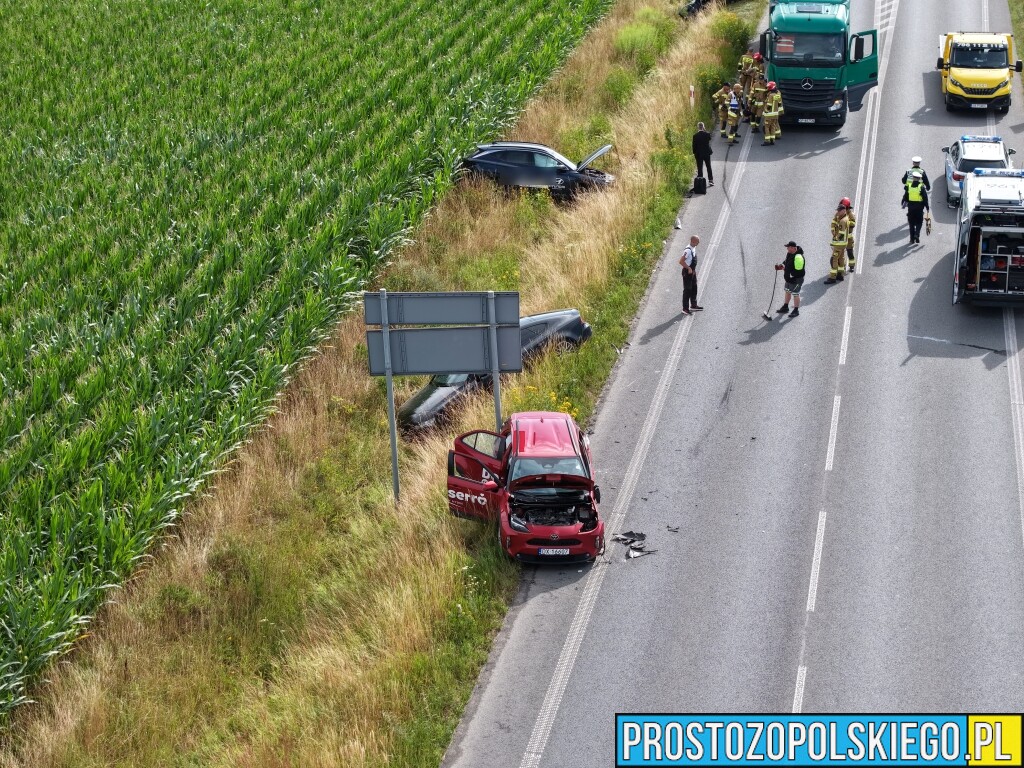 wypadk na bwodnicy opola, sprawca wypadku agresywny, sprawa wypadku skuty przez policje, sprawca wypadku pobił ratowników, wypadek w opolu, sprawca skuty przez policję,